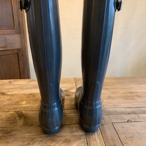 Gently used Hunter rain boots